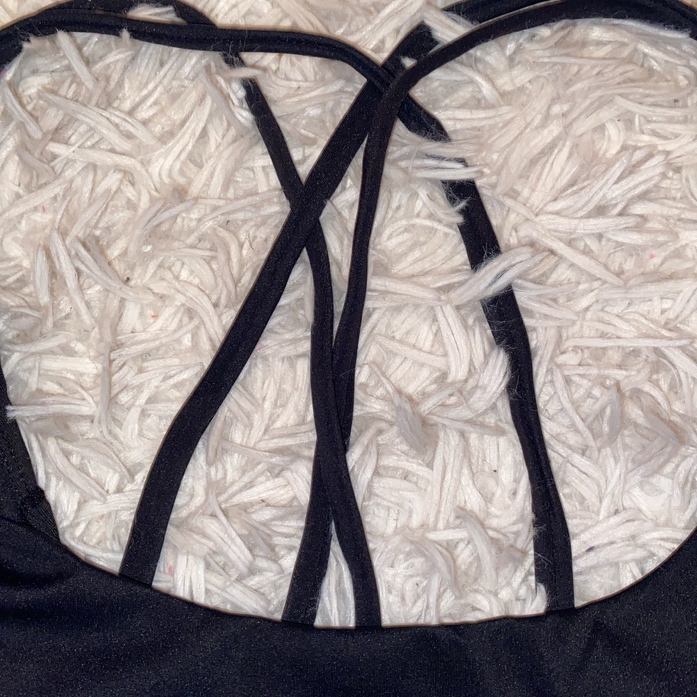 Sports Workout Bra - Picture 3 of 5
